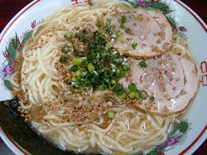 佐伯ラーメン遊楽 大盛り